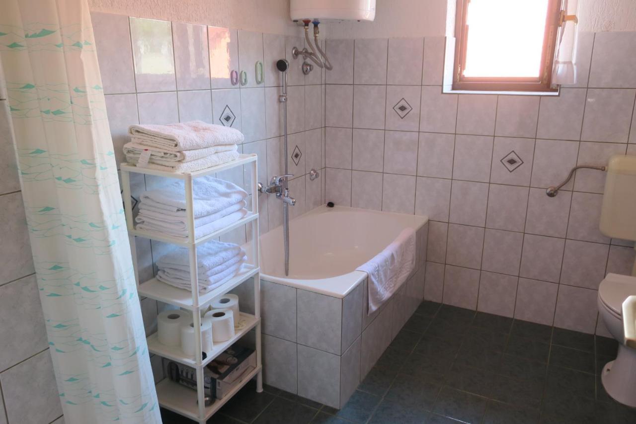 Mesic Apartment Senj  Eksteriør bilde